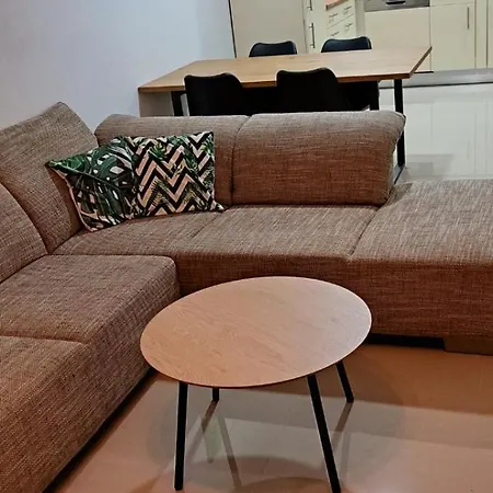 Stan Na Dan Apartment *